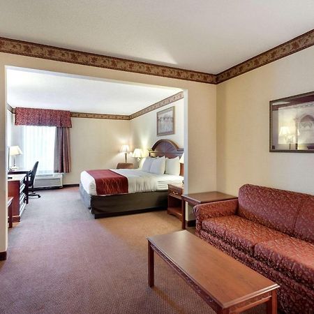 Quality Inn & Suites Bel Air I-95 Exit 77A Dış mekan fotoğraf